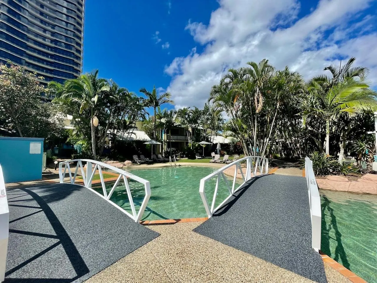 Diamond Beach 39 Gold Coast 0*,
