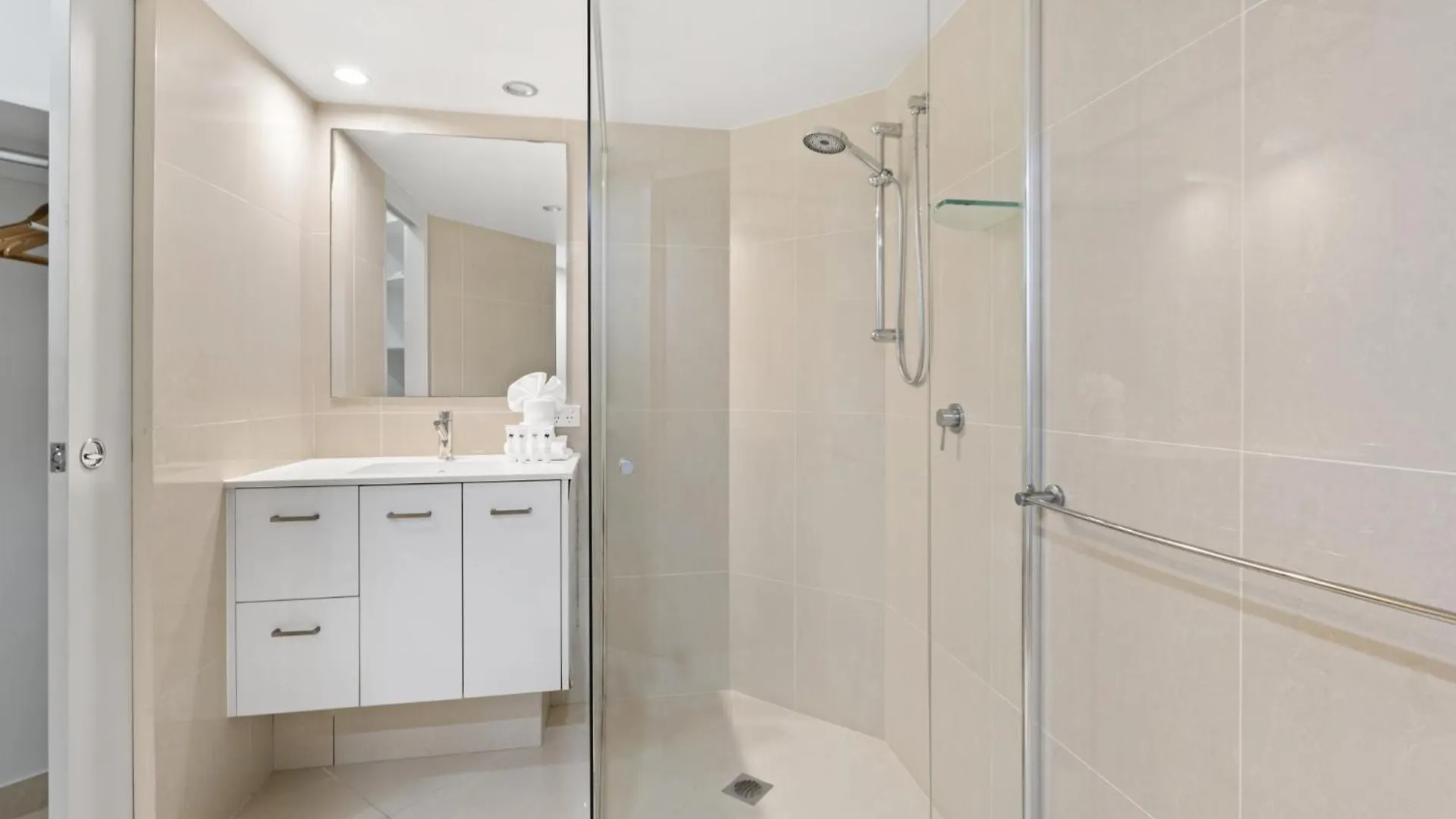 Diamond Beach 39 Gold Coast Apartment