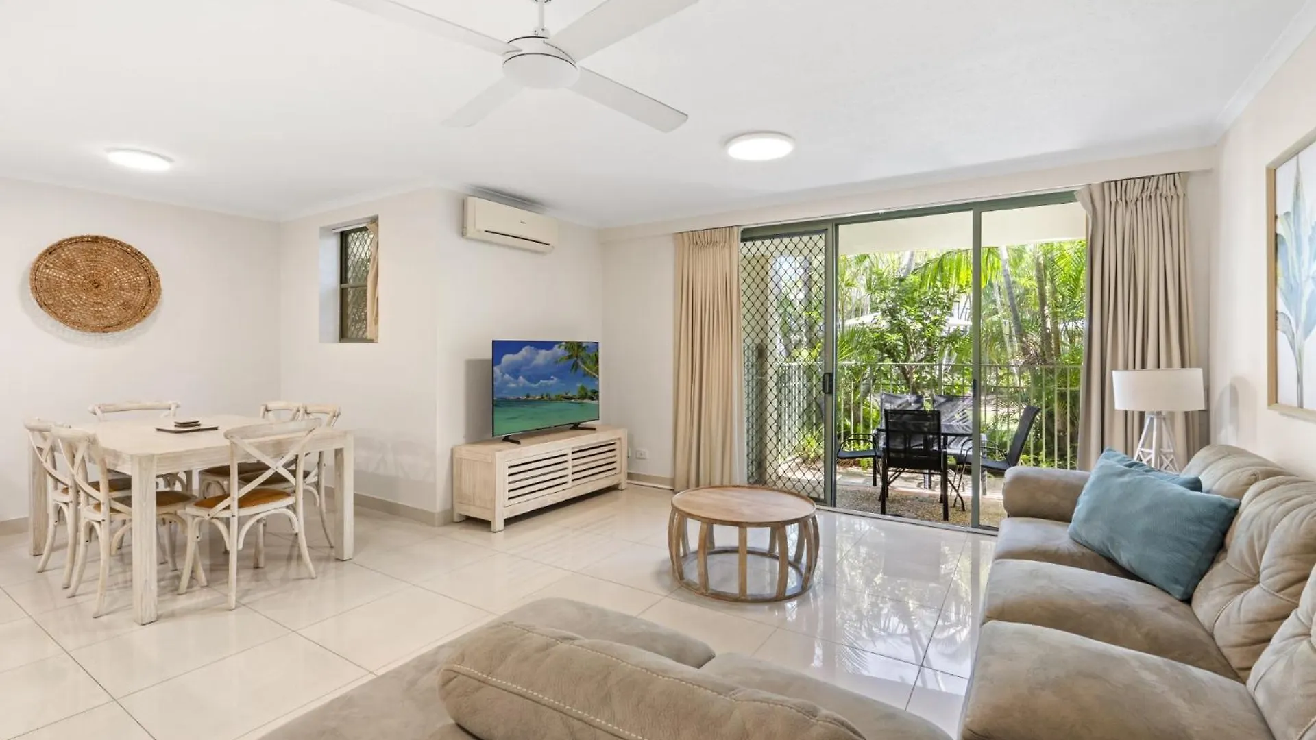 Diamond Beach 39 Gold Coast Apartment